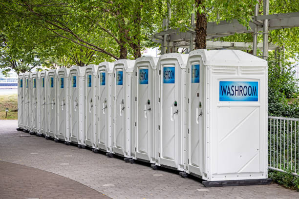 Best High-end porta potty rental  in Hightstown, NJ